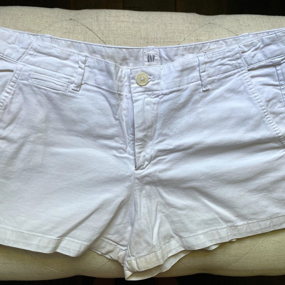 White Gap Summer Short